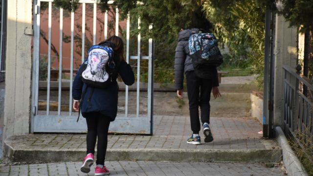 Μόλις 18 σήμερα τα κρούσματα στα σχολεία σε Λέσβο και Λήμνο