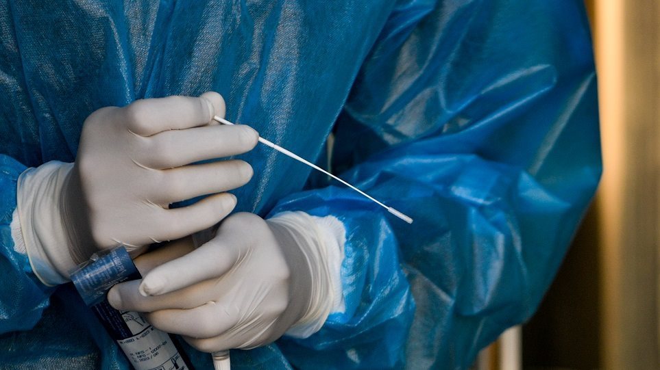«Καλπάζει» η πανδημία στη Λέσβο: 41 νέα κρούσματα