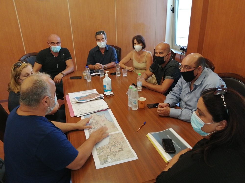 Σύσκεψη για τη δημιουργία περιφερειακού δρόμου στο Μόλυβο