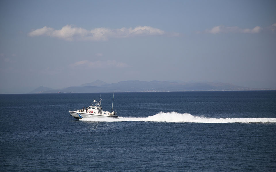 Σύγκρουση φορτηγού πλοίου με αλιευτικό νοτιοδυτικά του Αη Στράτη