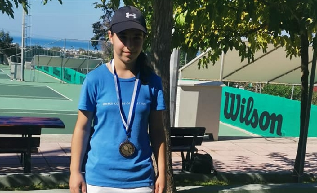 Συνεχίζονται οι επιτυχίες στο Λεσβιακό Τένις: Τρίτη θέση στο Πανελλαδικό πρωτάθλημα U10 για την Χαρά Πατσέλλη