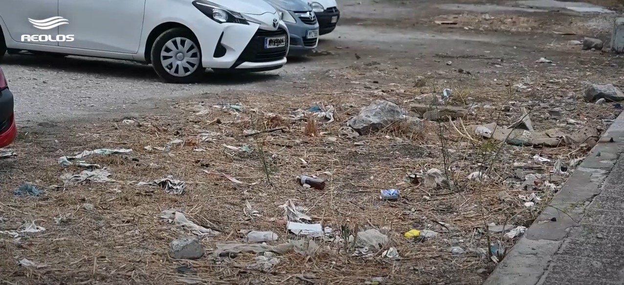 Παράπονα πολιτών για τα σκουπίδια στη Μυτιλήνη