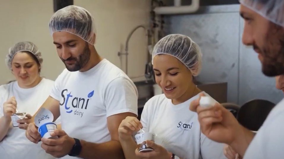 Stani Dairy: Το Μυτιληνιό γιαούρτι στη Νέα Υόρκη