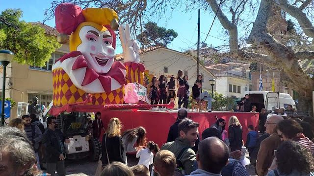 Μέτρα: Όχι καρναβάλι τις Απόκριες, όχι όρθιοι σε εστίαση εισηγούνται οι ειδικοί