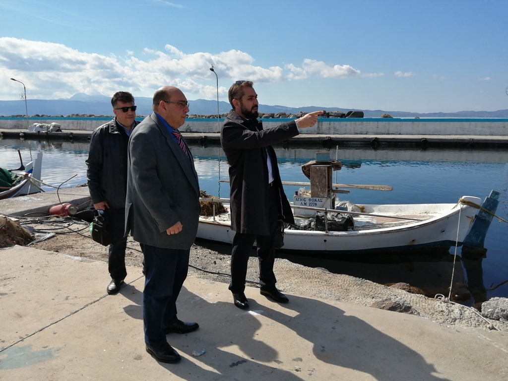 Συνάντηση δημάρχου για την προοπτική δημιουργίας υδατοδρομίων στη Δυτική Λέσβου