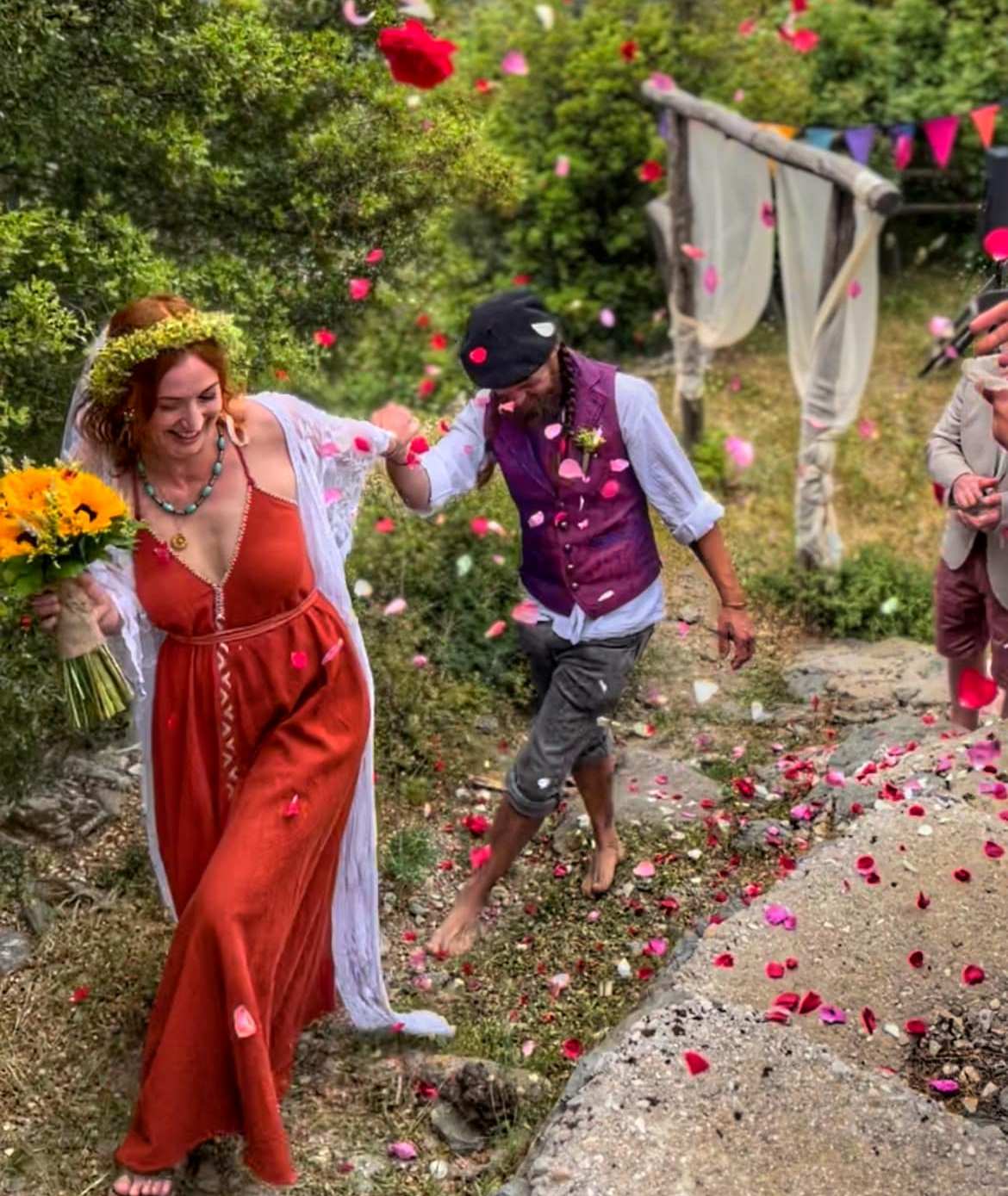 Ένας ανοιξιάτικος γάμος στο Αγρόκτημα Τούμπα