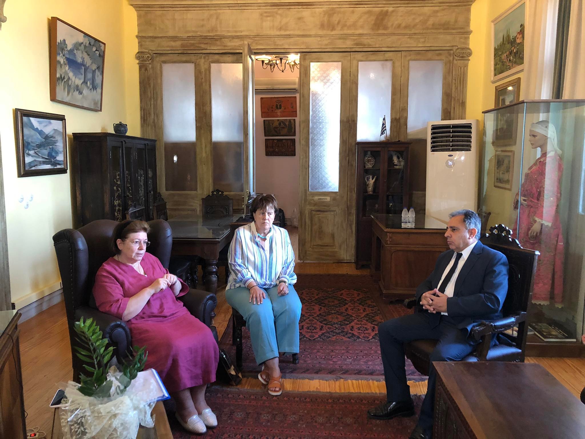 Μενδώνη: «Προτεραιότητα του Υπουργείου η στήριξη της πολιτιστικής κληρονομίας της Μυτιλήνης»