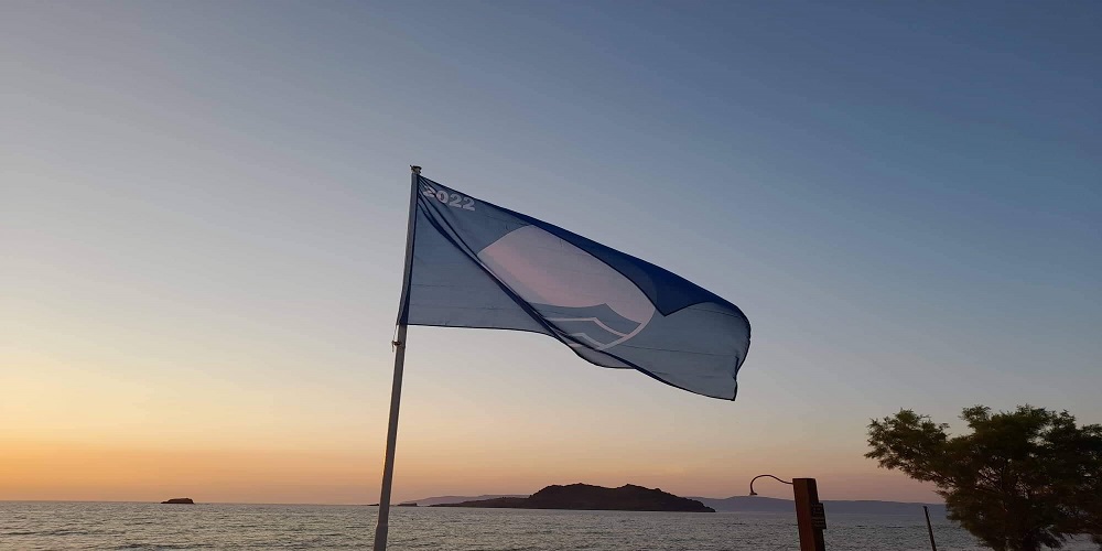 Γαλάζιες Σημαίες 2023: Βραβεύτηκαν 23 παραλίες της Λέσβου – Δείτε ποιες είναι