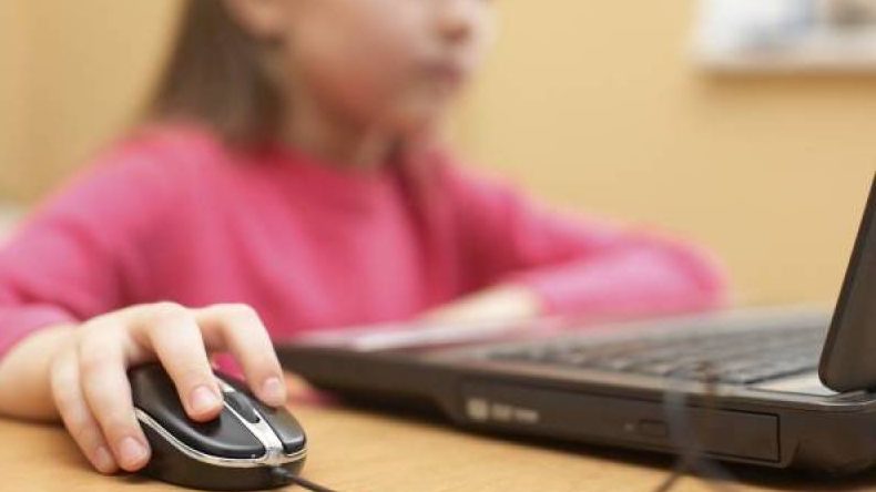 ΚΕΘΕΑ Μυτιλήνης: Οι κίνδυνοι του διαδικτύου για τα παιδιά