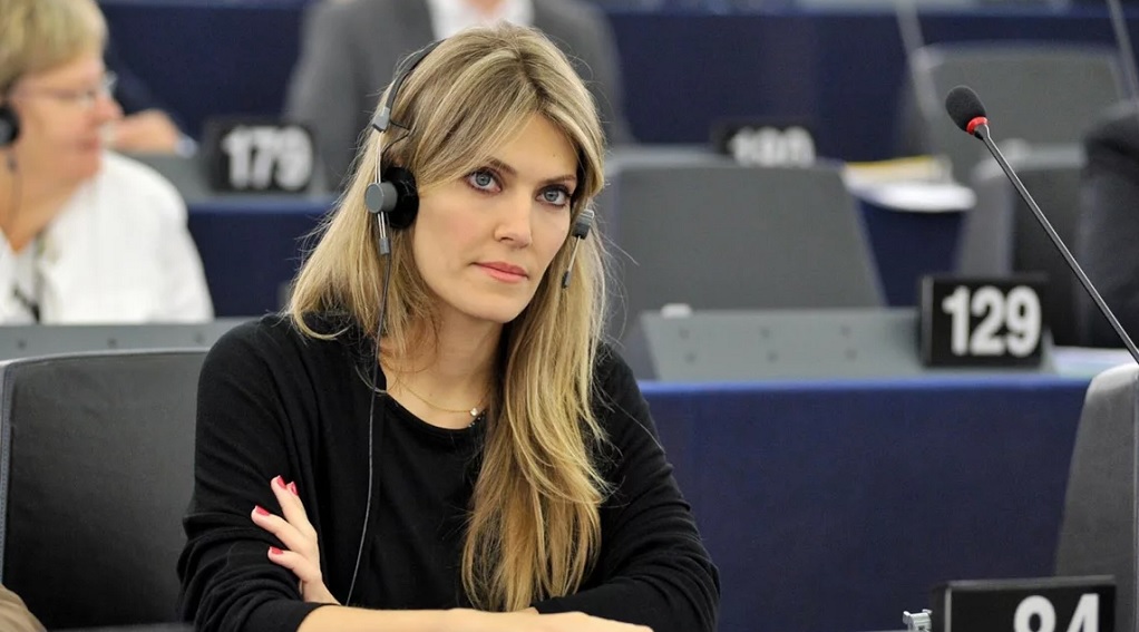 Επέστρεψε στα έδρανα του Ευρωκοινοβουλίου η Εύα Καϊλή μετά το σκάνδαλο Qatargate