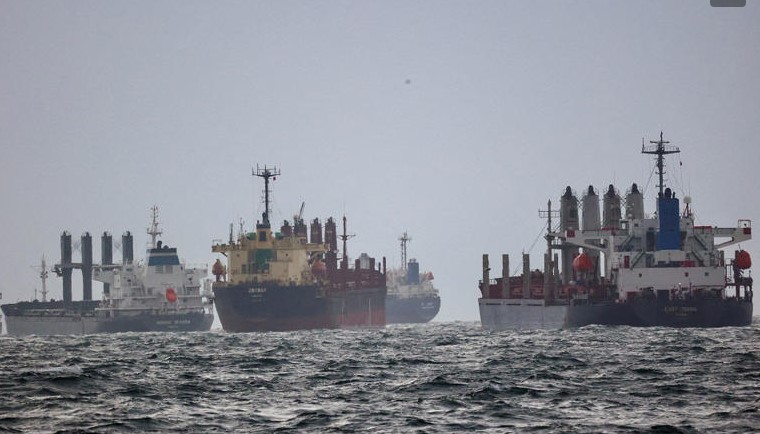 Προσάραξη φορτηγού πλοίου στην Τουρκία | Έκλεισε προσωρινά ο Βόσπορος