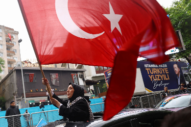 Κέρδισε τις εκλογές στην Τουρκία ο Ερντογάν με μικρή διαφορά