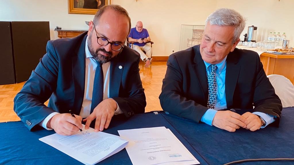 Υπογραφή μνημονίου συνεργασίας μεταξύ της Γ.Γ. Αιγαίου και Νησιωτικής Πολιτικής και του Ιδρύματος Ευγενίδου