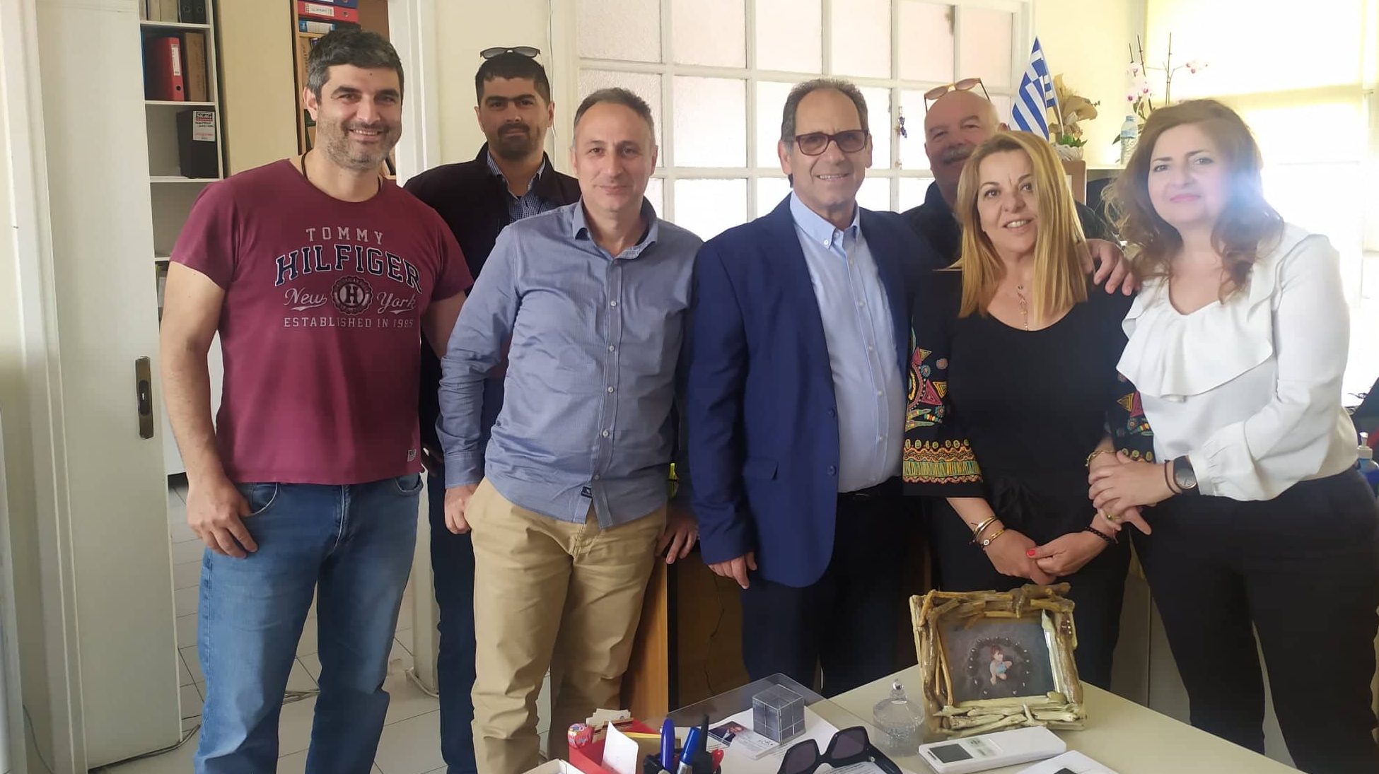 Επίσκεψη του Άρη Χατζηκομνηνού στο Δημαρχείο Μυτιλήνης και στο ΚΥΤ στον Καρά Τεπέ
