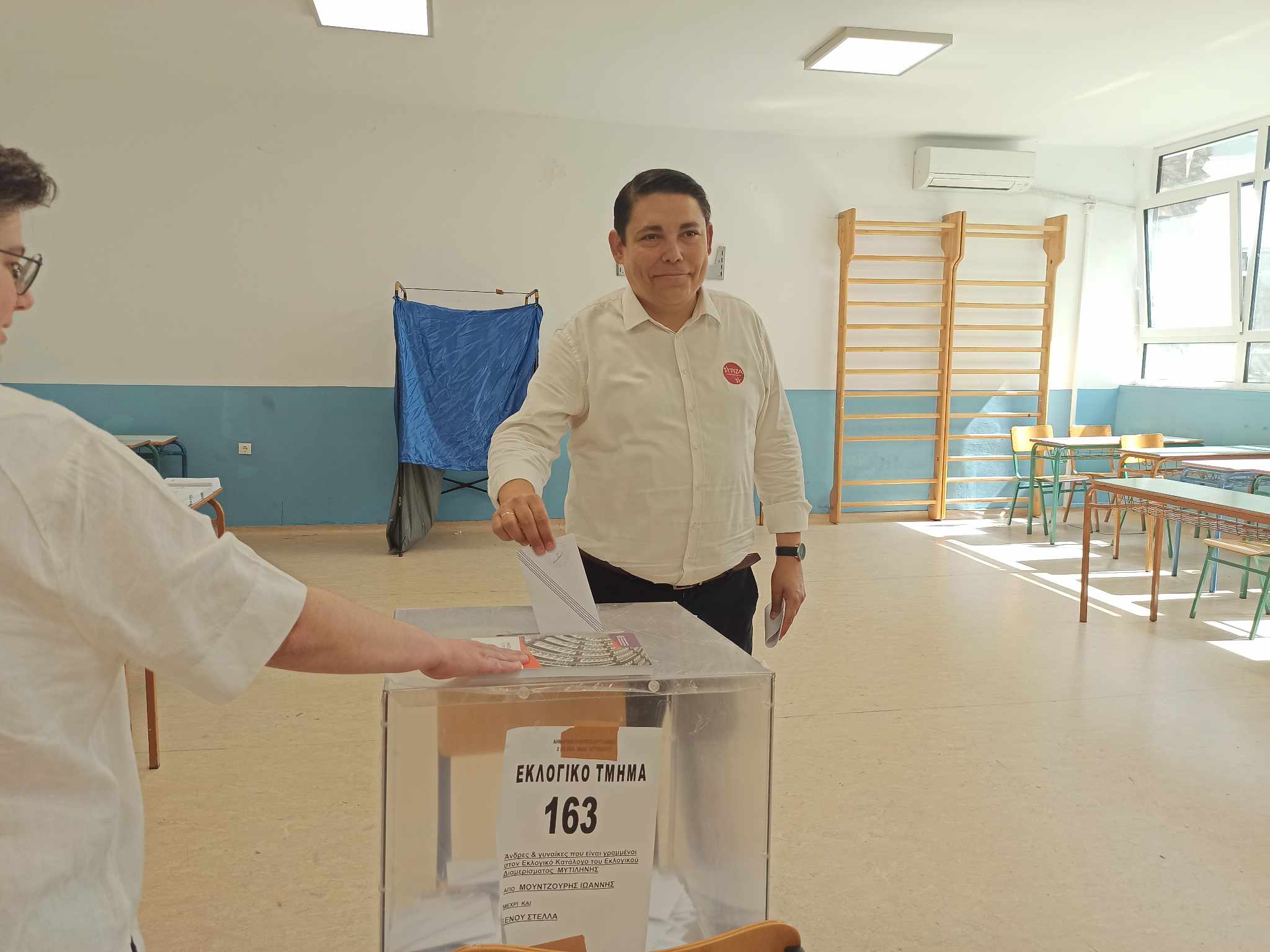 Στο 5ο Λύκειο Μυτιλήνης ψήφισε  ο  Γιάννης Μπουρνούς