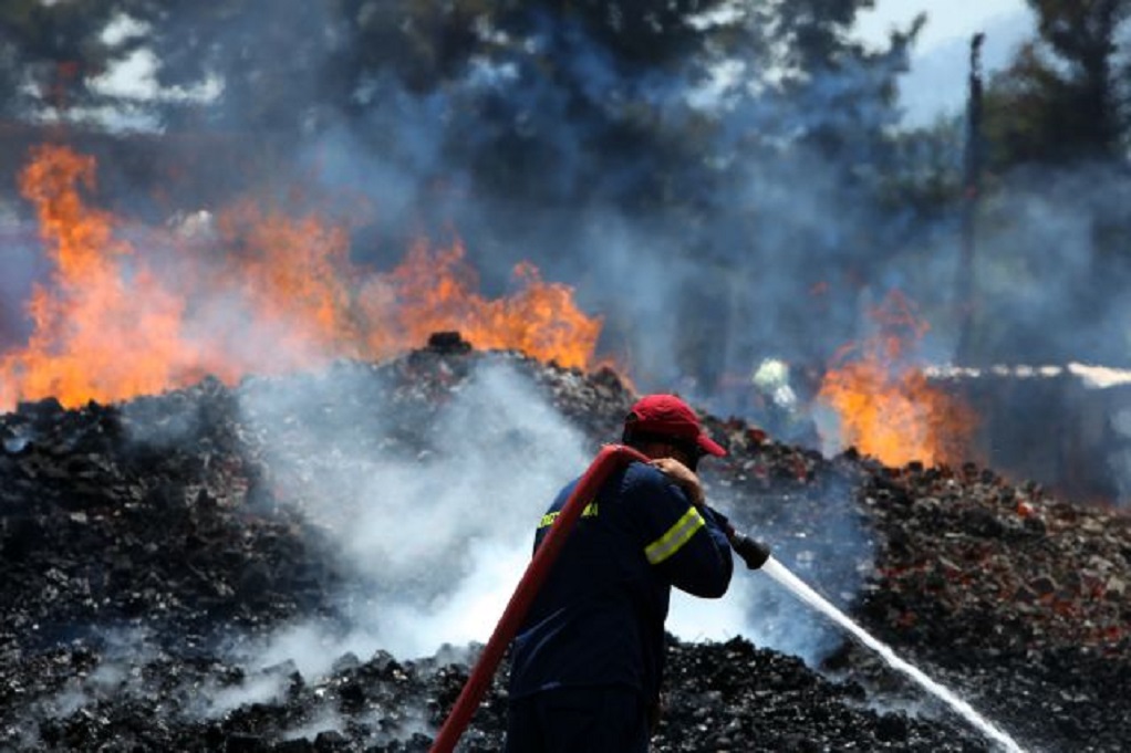 Ανησυχία για πυρκαγιές λόγω του καιρού τύπου «Hot-Dry-Windy» – Στο κόκκινο και η Λέσβος