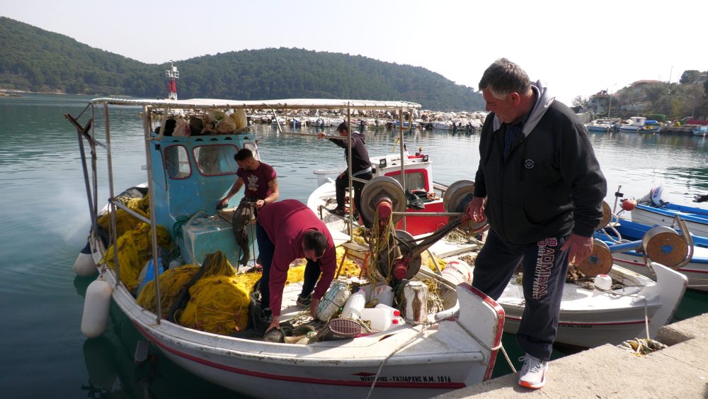 Τα ζητήματα της αλιείας σε πανελλήνιο συνέδριο στην Ελευσίνα