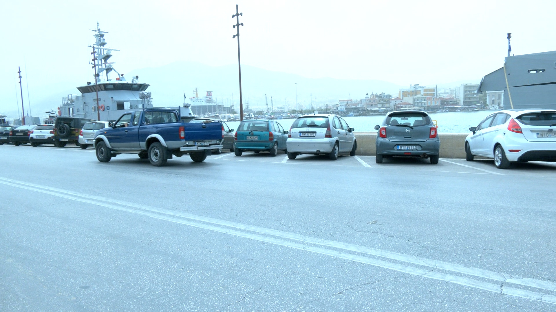 Ζητείται λύση για το παρκάρισμα στη Μυτιλήνη
