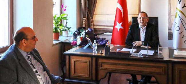 Βέρρος προς Τούρκους Δημάρχους:«Η νίκη σας θα αποτελέσει εγγύηση για τη συνέχιση των καλών σχέσεων ανάμεσα στους Δήμους μας»