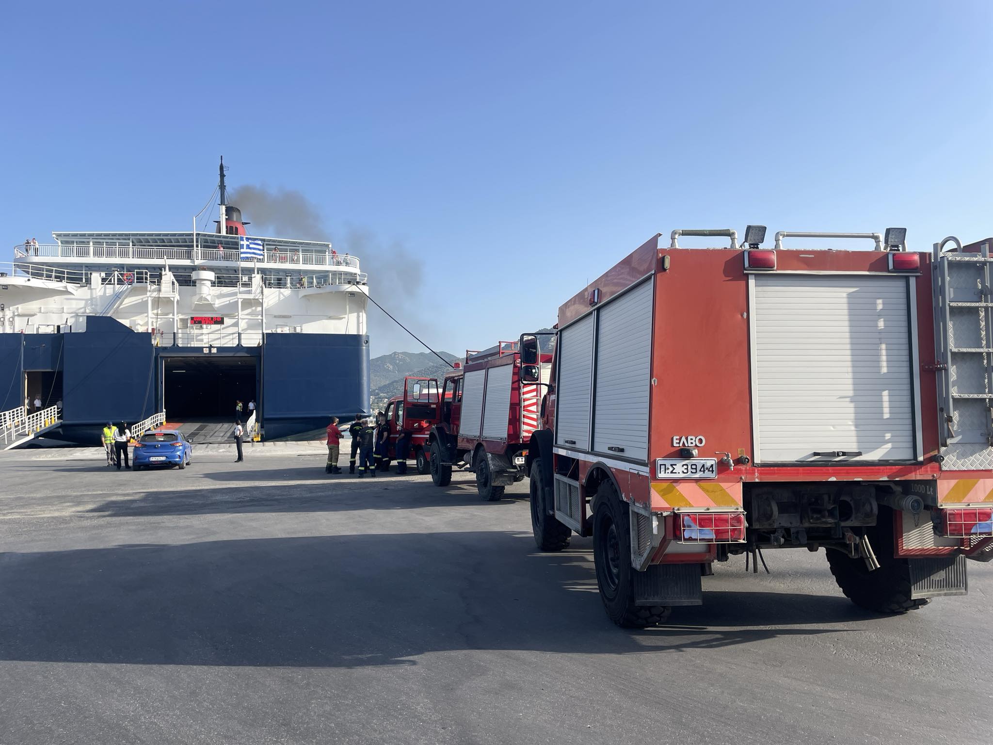Πυροσβεστικές δυνάμεις από τη Μυτιλήνη για τη φωτιά στη Χίο