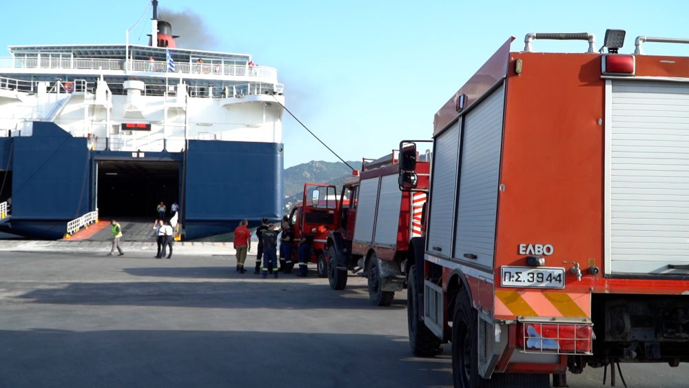 Το «ευχαριστώ» της Περιφέρειας στην Attica Group για τη μεταφορά των πυροσβεστών στη Χίο