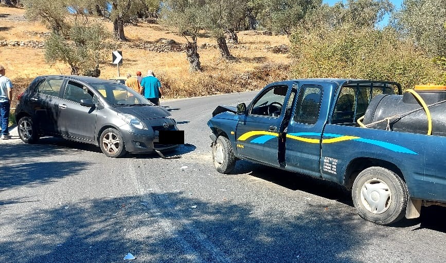 Τροχαίο ατύχημα στα Μιστεγνά